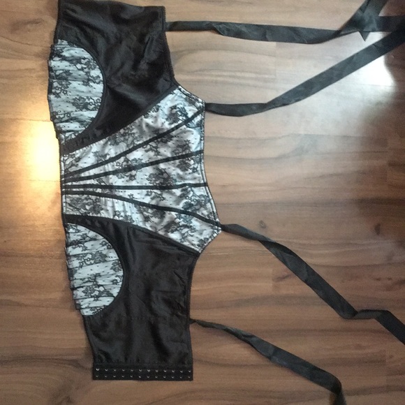 Lace corset shirt with ribbon tie sleeves - Picture 2 of 4